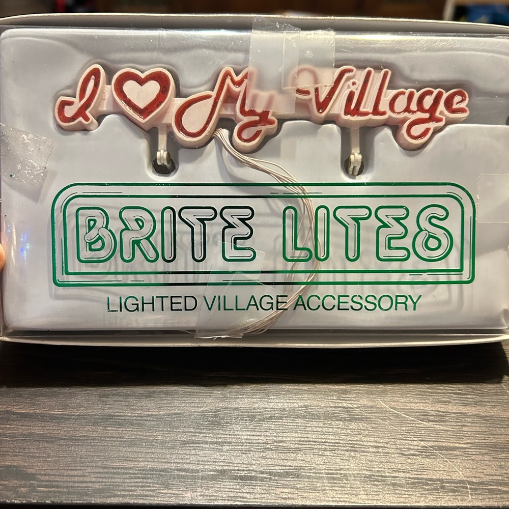 Dept 56 Brite Lites I Love My Village Sign Lighted Village Accessory #52221